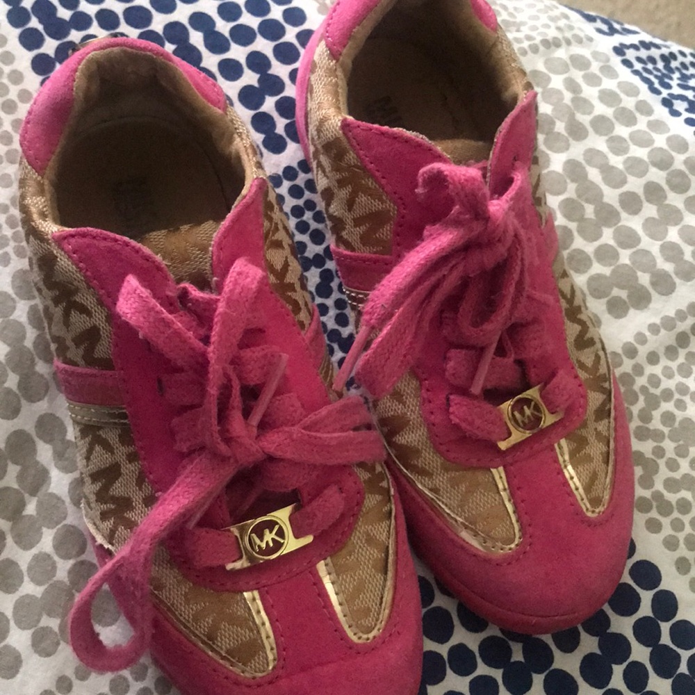 Pink MK